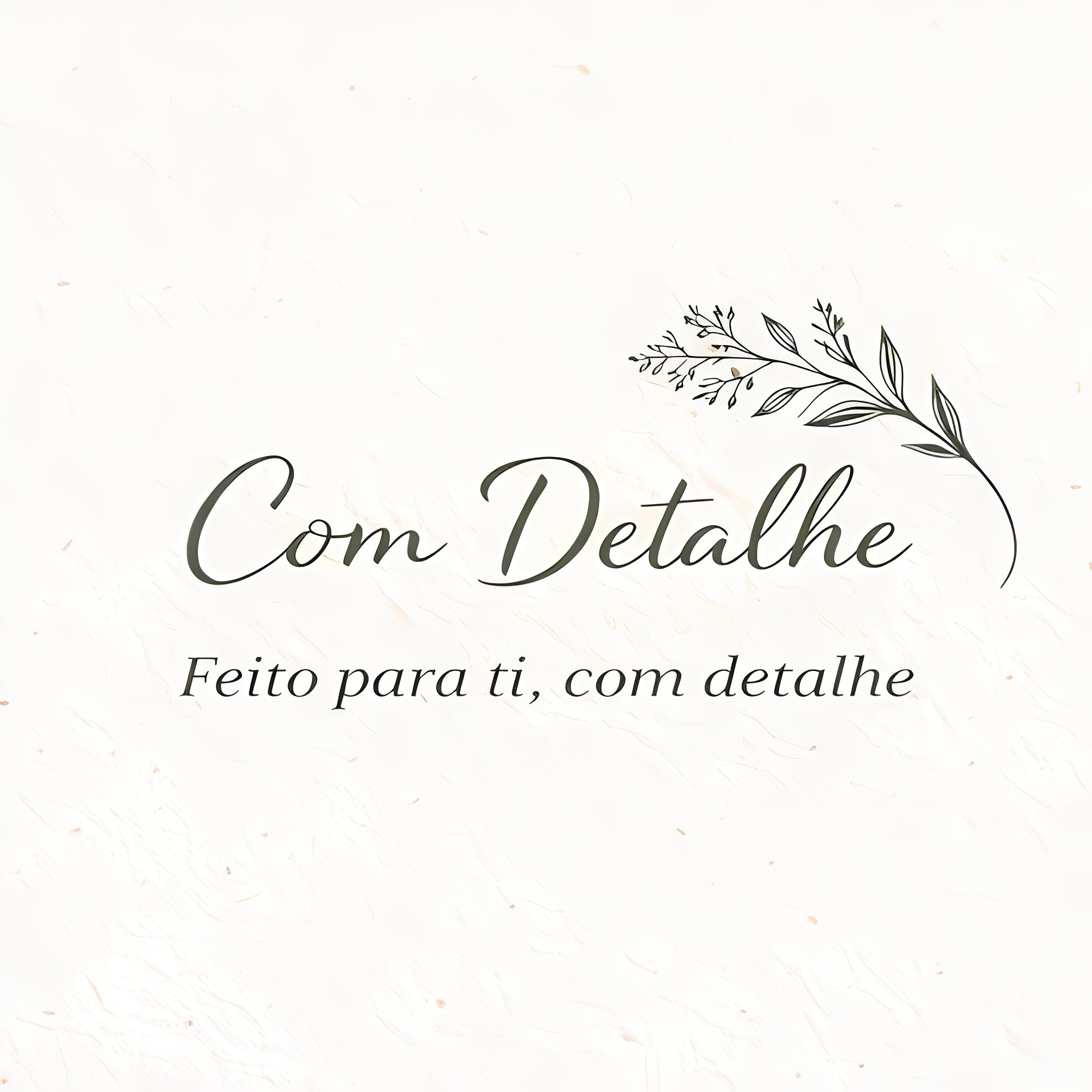 Com Detalhe